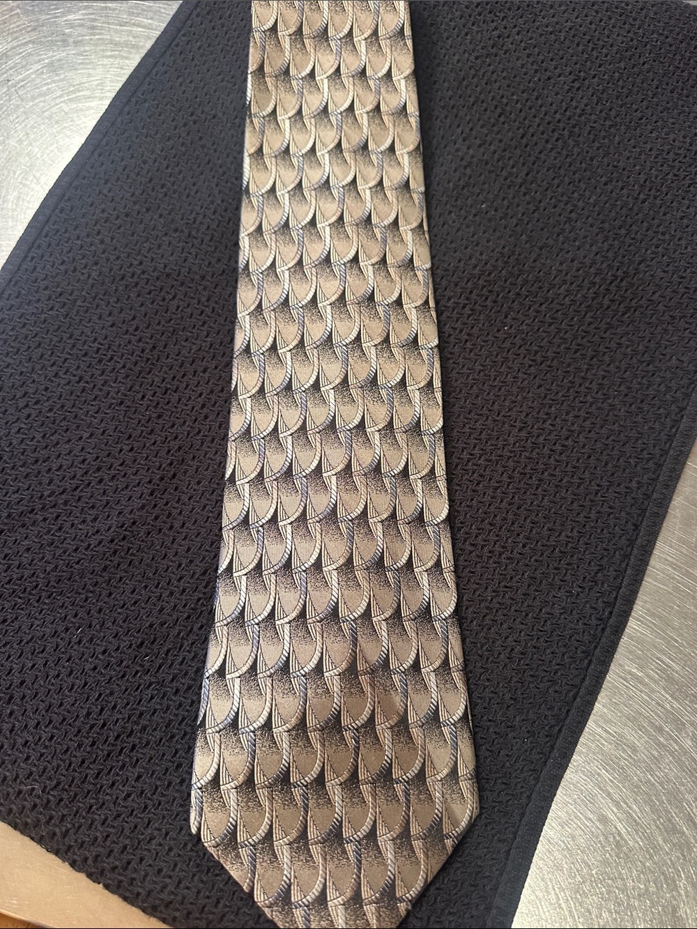 IV Front Classic Men's Patterned Gold Tie